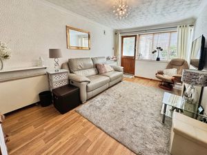 Photo 8- click for photo gallery